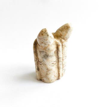 Oud-Centraal-Aziatisch Marmer Schaakspel Gegraveerde Paard, Antiek en Kunst