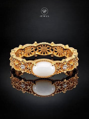 Witte koraal – opvallende ring; 925 sterlingzilver,
