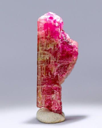 Uitzonderlijk roze toermalijn • 3.65 ct • Hoge verzadiging