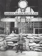 Dagboek van een bezette stad 9789053252949 K. Resseler, Verzenden, Gelezen, K. Resseler