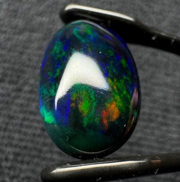 Opaal Cabochon- 2.24 g