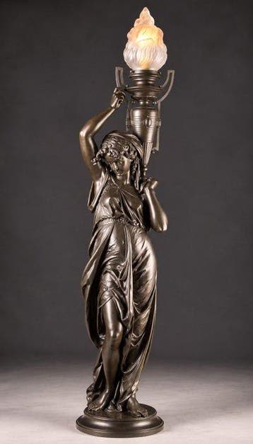 Monumentale ( 120 CM) figuratieve torchère/lamp in