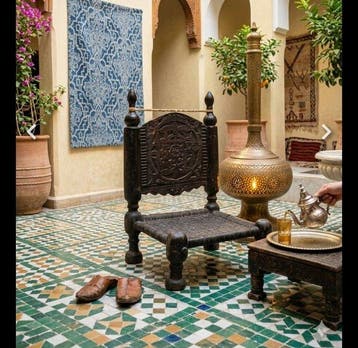 Decoratief ornament (2) - Pakistan - Swat-vallei stoel en