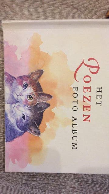Het poezen foto album 9789056320850, Verzenden, Gelezen