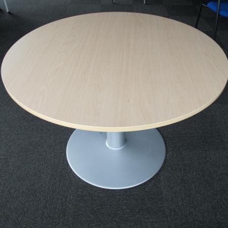 (MDK-104895) Gispen ronde vergadertafel, Huis en Inrichting, Bureaus, Gebruikt, Ophalen of Verzenden