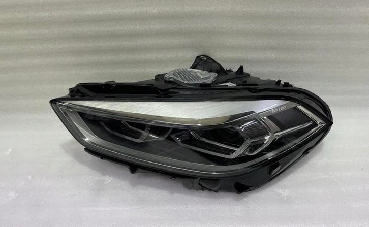 Adaptieve Europese Koplampen in Topstaat BMW F40 LED, Auto-onderdelen, Verlichting, Nieuw, BMW, Verzenden