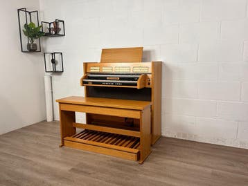 Johannus Studio II, Zo goed als nieuw, 2 klavieren, Orgel