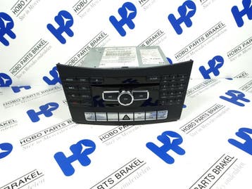Radio/CD-speler A 212 900 5327 o.a: CLS-klasse w218, Ophalen of Verzenden, Gebruikt, Mercedes-Benz