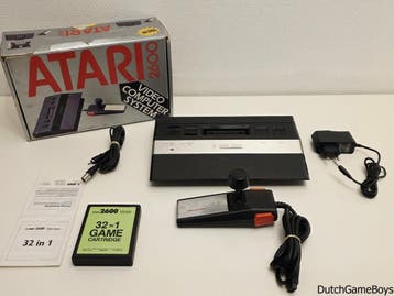 Atari 2600 - Console - Junior + Controller - 32 in 1 - Boxed, Verzenden, Gebruikt