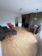 Kamer te huur aan Willem Barentszstraat in Den Bosch, Huizen en Kamers, Kamers te huur, 50 m² of meer