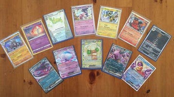 Pokémon - 63 Card Pokémon TCG - BUNDLE LOT - Whimsicott ex, Hobby en Vrije tijd, Verzamelkaartspellen | Pokémon, Nieuw