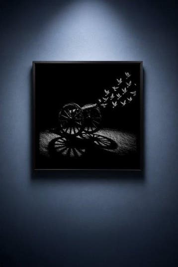 Tijs Dragtsma (1992) - A Cannon Exhales Doves