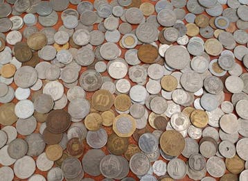 Wereld. Exotic selection of 360 pieces (Zonder minimumprijs)
