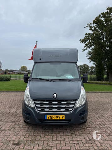 Prachtige Renault Vigo paardenwagen! 2011!, Ophalen, Zo goed als nieuw, Polyester, 2-paards trailer