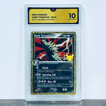 Pokémon Graded card - Dark Tyranitar Holo 19 - 30th, Hobby en Vrije tijd, Nieuw
