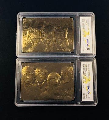 The Beatles - Lot of 2 - Original Gold Cards (23K) - Graded, Nieuw
