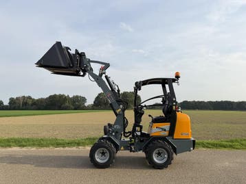 Giant G1500 minishovel / kniklader NIEUW (vast dak, hoge gie, Ophalen, Wiellader of Shovel