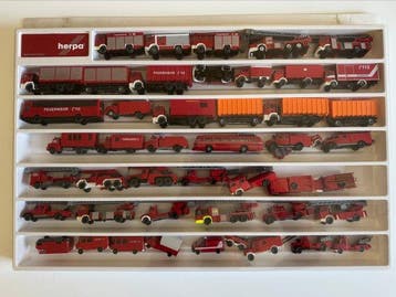Wiking 1:87 - Model vrachtwagen (45) - Groot konvoluut, Hobby en Vrije tijd, Nieuw