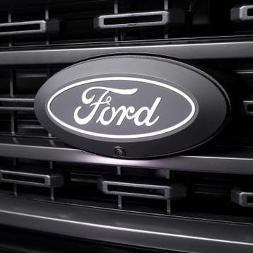 Putco Ford F-150 Front Emblem - With camera cutout (No Spray, Ophalen of Verzenden, Nieuw