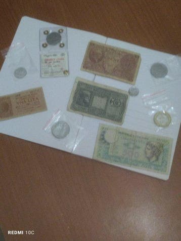 Italië. Lotto 11 monete - incluso 50 Lire 1958 + 500 Lire