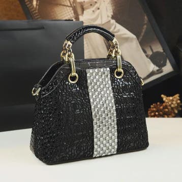 Luxe Lakleren Handtas met Krokodillenprint, Kant en Kristall