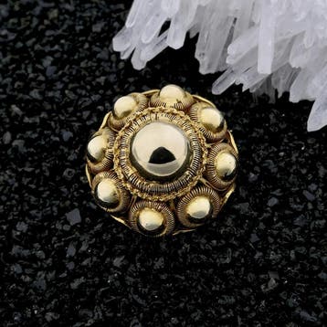 Vintage gouden broche van Zeeuwse knopen., Ophalen of Verzenden, Gebruikt, Goud, Goud