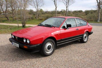 Alfa Romeo - GTV 2.0 - 1985