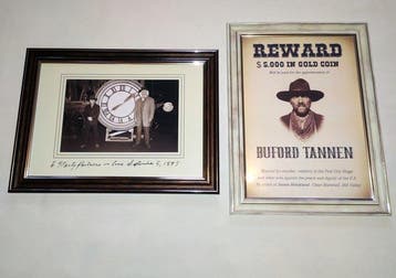 Back to the Future - Part III - Lot of 2 - Clock photo Marty, Nieuw