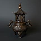 Wierookbrander - Brons - Pagode / Tempel, Antiek en Kunst