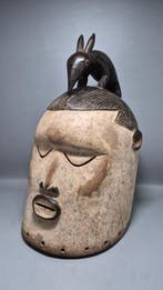 Geweldige helm - hoop - Democratische Republiek Congo, Antiek en Kunst