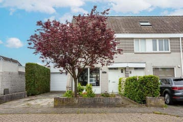 Woonhuis in Tilburg, Huizen en Kamers, Tilburg, Overige soorten, Direct bij eigenaar