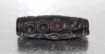 Antiek boeddhistisch heilig Tibetaans magnetische steen
