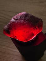 Robijn Echte edelsteen!<br>Schitterende 84,5 ct. Mozambique, Verzamelen, Mineralen en Fossielen
