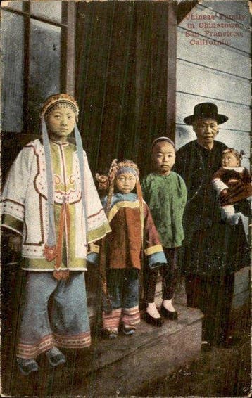 Gezin/ familie - Ansichtkaart (130) - 1900-1999, Gelopen