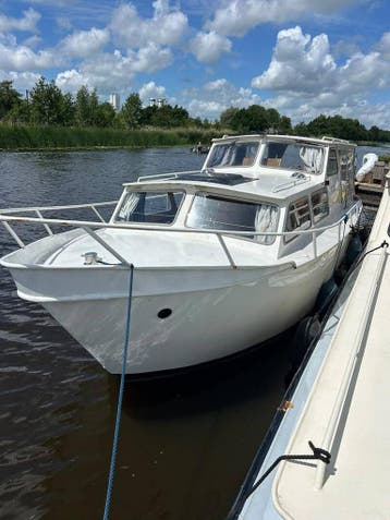 (Externe locatie Heerenveen ) Motorkruiser ca. 9m met Inb, Watersport en Boten, Nieuw