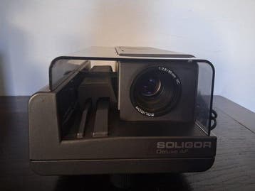 Soligor Deluxe AF Diaprojector, Nieuw