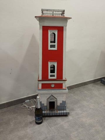 Decoratief ornament - Italië - Lamp/klokkentoren