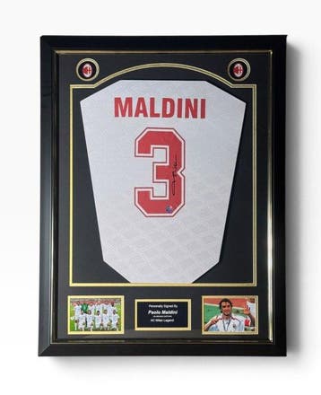 AC Milan - Europese voetbal competitie - Paolo Maldini -, Nieuw