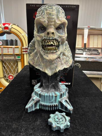 Locust Drone buste/beeld - Gears of War 2 (incl. doos), Ophalen of Verzenden, Nieuw, Fantasy