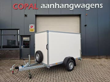 NIEUW Syma gesloten aanhanger 250x130x150cm - 1350kg geremd, Auto diversen, Aanhangers en Bagagewagens, Ophalen, Nieuw