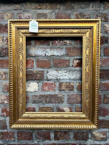 Lijst - 199. Oude goud vergulde schilderijlijst. Voor