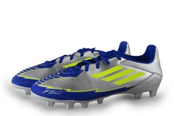Adidas Voetbalschoenen in maat 42 Zilver, Overige kleuren, Verzenden, Zo goed als nieuw, Adidas