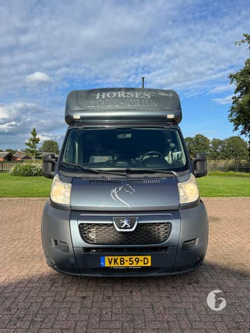 Uniek! Dubbelcabine Peugot Equitrek 2014! 56000 KM!, Ophalen, Zo goed als nieuw