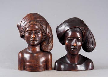vrouwen bustes - Bali Indonesië (Zonder minimumprijs)