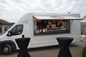 Huur een Frietkraam op locatie | Mobiele Frietkar/Snackwagen, Kraam