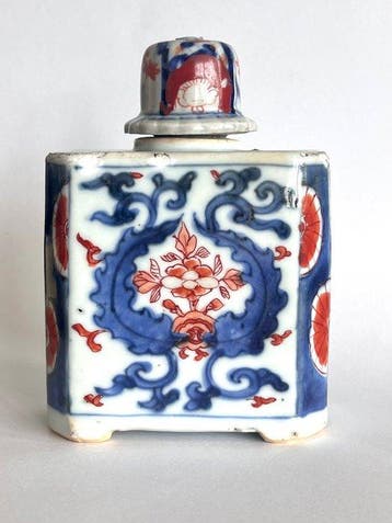 Theekistje / doosje - Porselein - Imari theebus met dop
