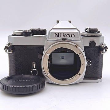 Nikon FE 35mm SLR Camera Body Boxcamera, Nieuw