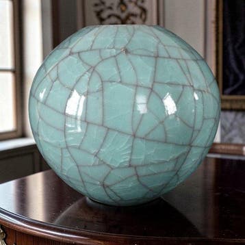 Tachikichi “Yaegasumi” Japanse vaas – celadon glazuur met
