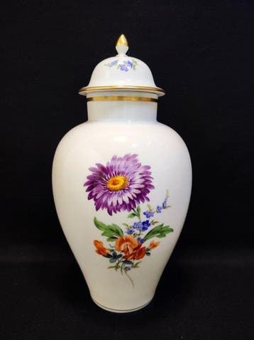 Meissen - Vaas - Dekselvaas, hoogte 24,5 cm,