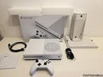 XBOX One S - Console - 500GB - White, Spelcomputers en Games, Spelcomputers | Xbox One, Verzenden, Gebruikt